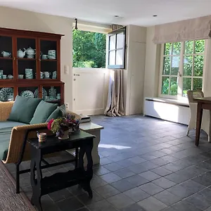 https://schilde-cottage-tijdelijk-verblijf-voor-als-u.hotelsghent.com
